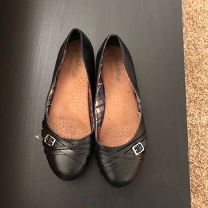 Black flats